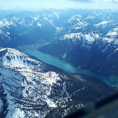 Verortung via Georeferenzierung der Kamera: Aufgenommen in der Nähe von Gemeinde Steinberg am Rofan, Österreich in 3200 Meter